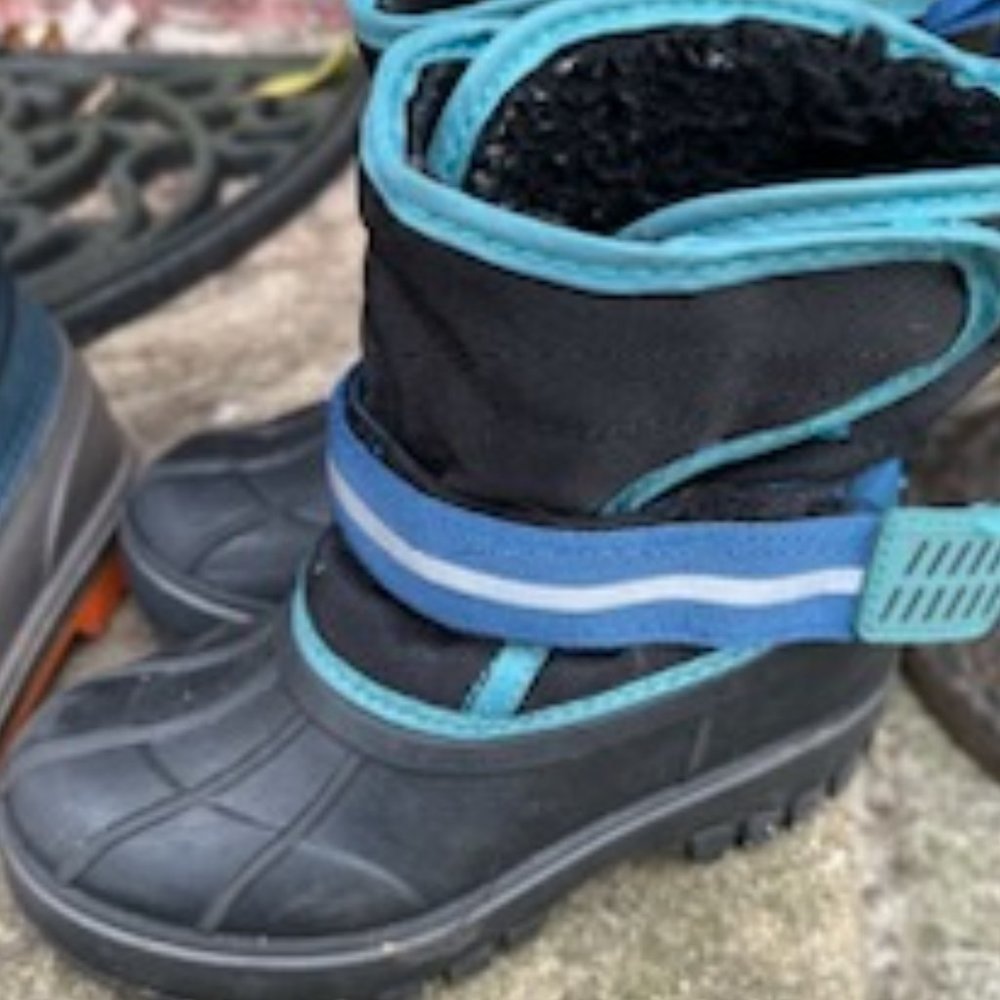 Boots - Picture 2 of 3